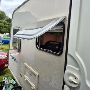 Bailey Ranger 440/4 lightweight caravan - Image 6