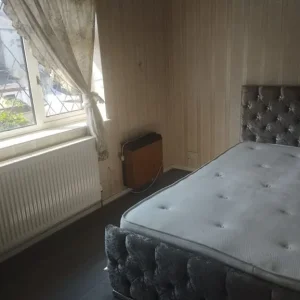 Double Room in Hastings, East Sussex - Image 2