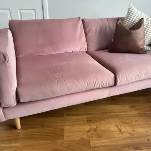 Soft pink sofa - Image 3