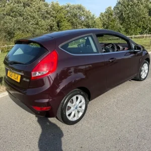 Ford Fiesta 1.4 Zetec 2010 - Image 3