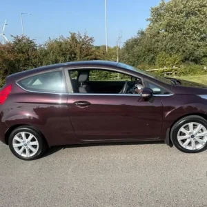 Ford Fiesta 1.4 Zetec 2010 - Image 7