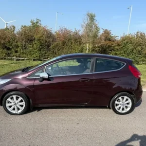 Ford Fiesta 1.4 Zetec 2010 - Image 8