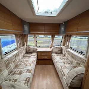 Bailey Pageant Provence Series 7 2010 5 berth caravan - Image 3