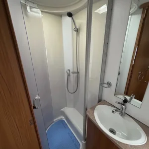 Bailey Pageant Provence Series 7 2010 5 berth caravan - Image 7