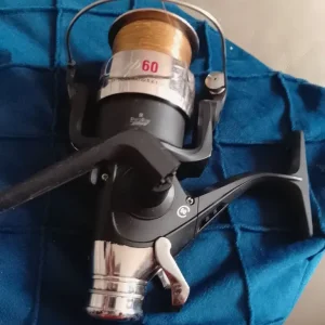 Fishing reels