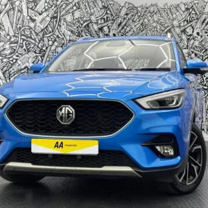 2022 MG ZS 1.0 T-GDI Exclusive SUV – 5-door hatchback with auto, full service history, MOT until March 2026 - Image 6