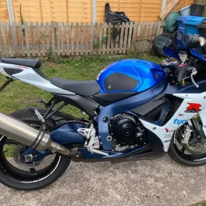 Suzuki GSXR 750 2011 - Image 5