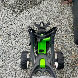 Gokart electric golf trolley with original charger - Image 4