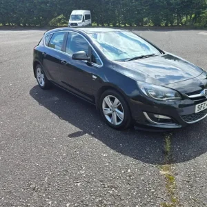 2014 Vauxhall Astra 1.7 Turbo Diesel Hatchback - Image 4