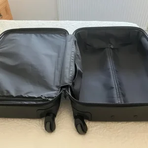 Tripp suitcases in black - Image 4