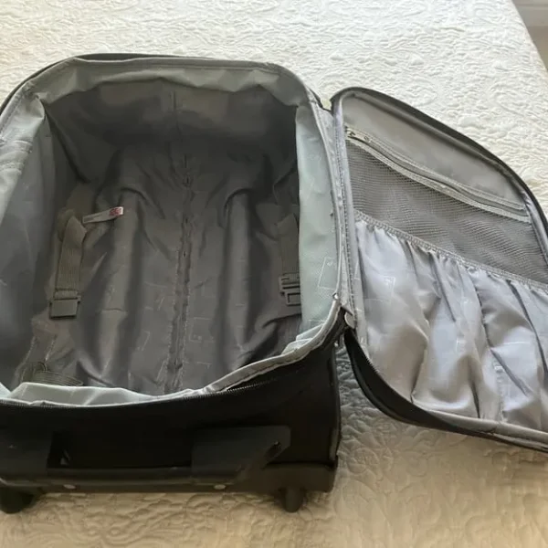 Tripp suitcases in black
