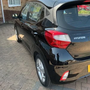 Hyundai i10 hatchback 2023 semi-auto 998cc 5-door - Image 5