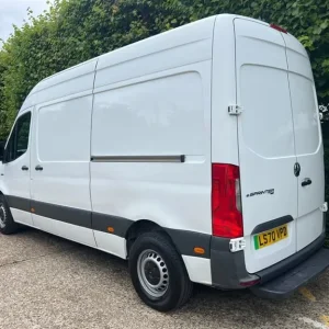 2020 Mercedes-Benz Sprinter Progressive L2H2 EV Panel Van - Image 5
