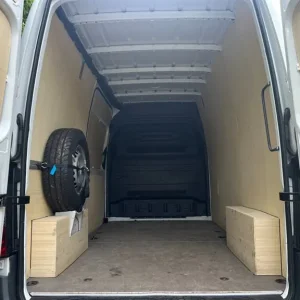 2020 Mercedes-Benz Sprinter Progressive L2H2 EV Panel Van - Image 7