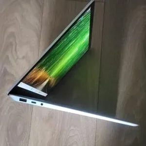 Microsoft Surface Laptop Gen 3 with touch screen and backlit keyboard - Image 5