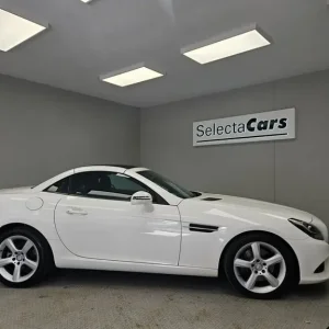 2017 Mercedes-Benz SLC 250d Convertible - Image 5