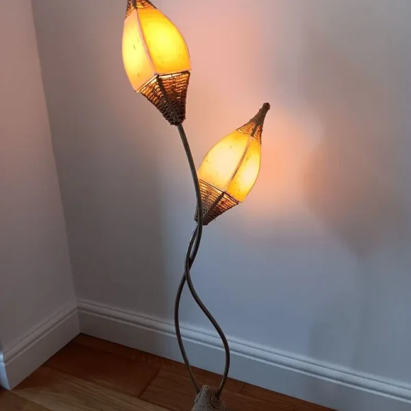 Interior room lamp