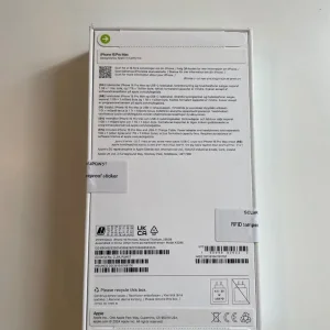 iPhone 16 Pro Max - Natural Titanium - 256GB - Image 3