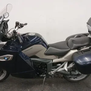 2009 BMW K1300GT with 12-month MOT and heated seats - Image 2