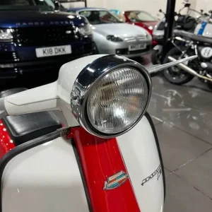 1965 Lambretta LI 150 White and Red Manual Scooter - Image 5