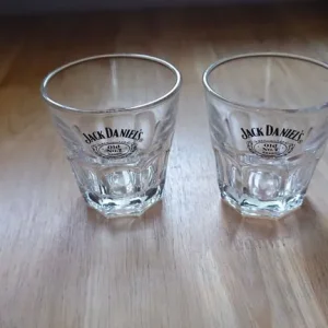 Branded beer and whiskey glasses collection - Image 4