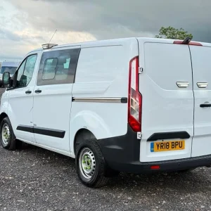 2018 Ford Transit Custom 2.0 TDCi 310 Kombi 5dr Diesel Manual - Image 6