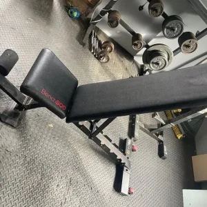 Gym bench, barbells, dumbbells and weights - Image 3