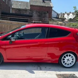 2010 Ford Fiesta Zetec S 3-door hatchback - Image 3