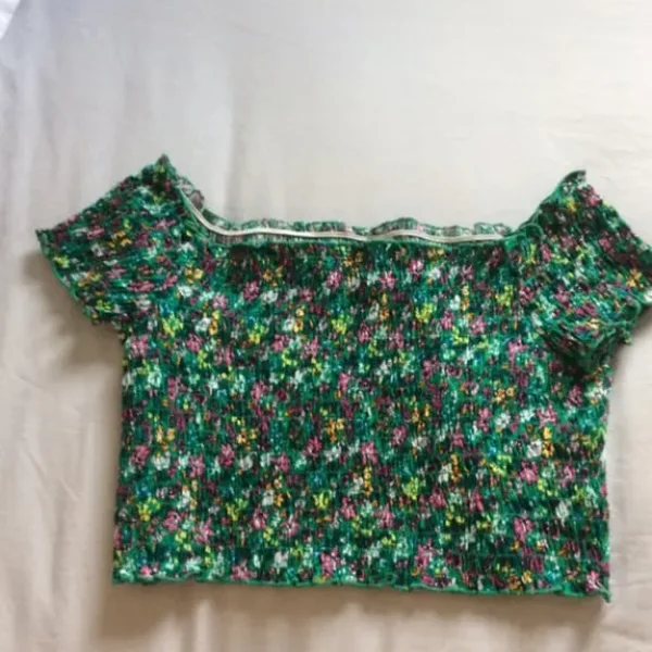 H&M Green Floral Crop Top