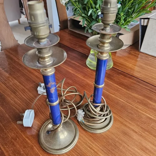 2 brass electric lamps