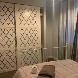 4-bedroom flat in Shadwell - Image 2