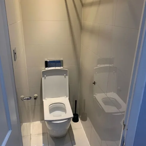 4-bedroom flat in Shadwell