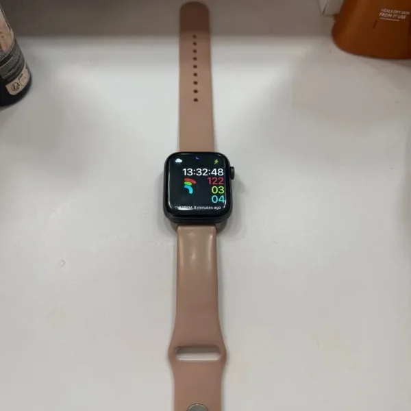 Apple Watch Series 5 – 40mm Black (Includes Extra Strap)
