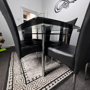 L shape corner sofa and clear glass dining table with 6 chairs - Image 5