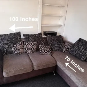 L shape corner sofa and clear glass dining table with 6 chairs - Image 8