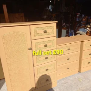 Bedroom set