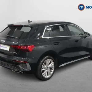 2022 Audi A3 40 TFSI e S Line 5-door Hatchback - Image 7
