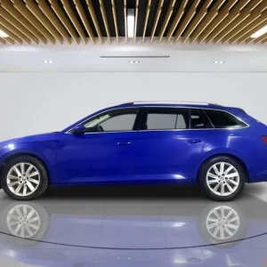 2020 Skoda Superb 2.0 TDI SE Technology Estate - Image 5