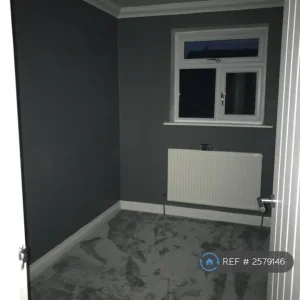 4 bedroom house in Leas Drive, Newton-Stewart, Dumfries and Galloway (4 bed) - Image 8