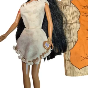 Retro Pocahontas doll with faint dress marks - Image 2