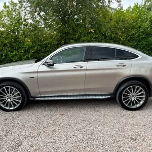 2020 Mercedes-Benz GLC 300de AMG Line Premium 4MATIC - Image 8