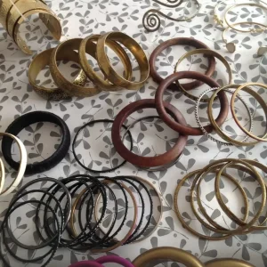Bracelets and bangles - Image 3