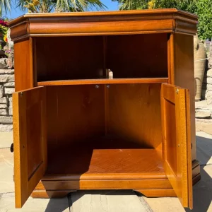 Wooden TV Unit with storage - Image 5