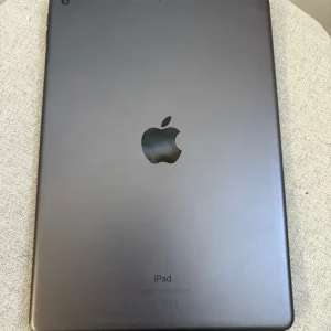 Apple iPad 7 10.2 Inch Black 32GB - Image 6