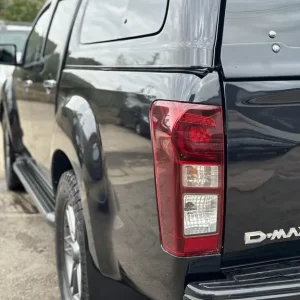 2018 Isuzu D-Max 1.9 Blade Double Cab 4x4 PICK UP Diesel Manual - Image 4