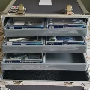 D&W Drug Awareness Kit – 3 Trays in Metal Flight Case - Image 5