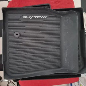 Ford Mustang Mach E - Image 4