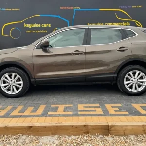 2016 Nissan Qashqai 1.5 dCi Acenta 2WD Diesel Manual Hatchback - Image 2