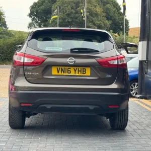 2016 Nissan Qashqai 1.5 dCi Acenta 2WD Diesel Manual Hatchback - Image 4