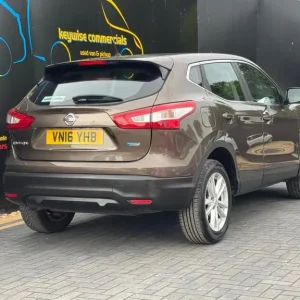 2016 Nissan Qashqai 1.5 dCi Acenta 2WD Diesel Manual Hatchback - Image 5